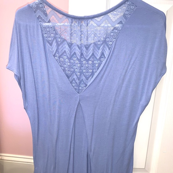 Short Sleeve Lace Blouse - Picture 3 of 4